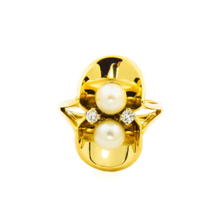 Ring aus 585 Gelb- und Weißgold mit Perle und Brillant, nachhaltiger second hand Schmuck perfekt aufgearbeitet