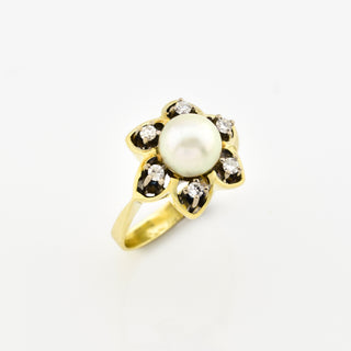 Perlenring aus 585 Gelb- und Weißgold mit Brillant, nachhaltiger second hand Schmuck perfekt aufgearbeitet