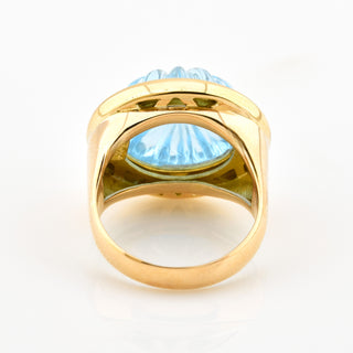Ring aus 750 Gelb- und Weißgold mit Blautopas, nachhaltiger second hand Schmuck perfekt aufgearbeitet