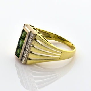 Ring aus 585 Gelb- und Weißgold mit Turmalin und Diamant, nachhaltiger second hand Schmuck perfekt aufgearbeitet