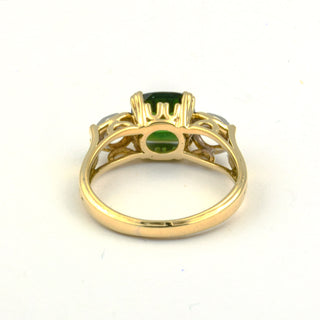 Ring aus 585 Gelb- und Weißgold mit Turmalin und Diamant, nachhaltiger second hand Schmuck perfekt aufgearbeitet