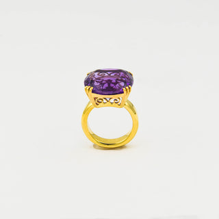 Ring aus 585 Gelbgold mit Amethyst, nachhaltiger second hand Schmuck perfekt aufgearbeitet