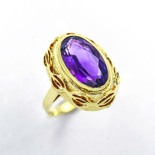 Ring aus 585 Gelbgold mit Amethyst, nachhaltiger second hand Schmuck perfekt aufgearbeitet