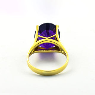 Ring aus 585 Gelbgold mit Amethyst, nachhaltiger second hand Schmuck perfekt aufgearbeitet