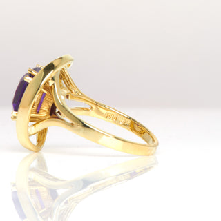 Ring aus 585 Gelbgold mit Amethyst, nachhaltiger second hand Schmuck perfekt aufgearbeitet