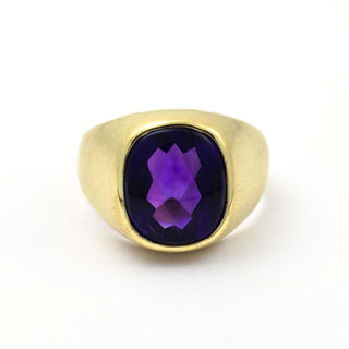 Ring aus 750 Gelbgold mit Amethyst, nachhaltiger second hand Schmuck perfekt aufgearbeitet