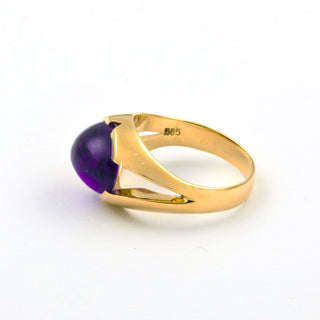 Ring aus 585 Gelbgold mit Amethyst, nachhaltiger second hand Schmuck perfekt aufgearbeitet