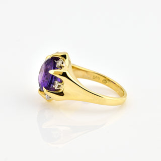Ring aus 585 Gelbgold mit Amethyst und Diamant, nachhaltiger second hand Schmuck perfekt aufgearbeitet