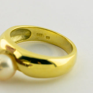 Perlring aus Gelbgold, nachhaltiger second hand Schmuck perfekt aufgearbeitet