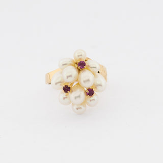 Ring aus 585 Gelbgold mit Perle und Rubin, vintage, nachhaltiger second hand Schmuck perfekt aufgearbeitet