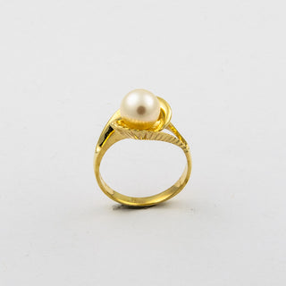 Perlring aus 585 Gelbgold, nachhaltiger second hand Schmuck perfekt aufgearbeitet