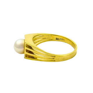 Ring aus 585 Gelbgold mit Perle, nachhaltiger second hand Schmuck perfekt aufgearbeitet