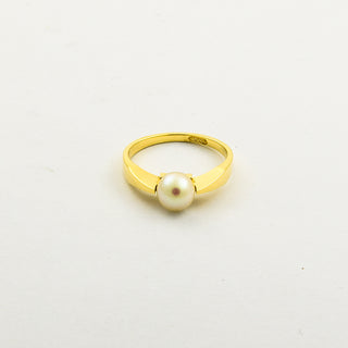 Johann Kaiser Ring aus 585 Gelbgold mit Perle, nachhaltiger second hand Schmuck perfekt aufgearbeitet