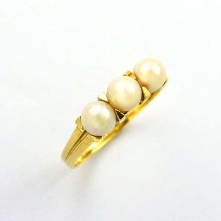 Perlenring aus 585 Gelbgold, nachhaltiger second hand Schmuck perfekt aufgearbeitet