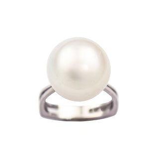 Perlenring aus 750 Gelbgold, nachhaltiger second hand Schmuck perfekt aufgearbeitet