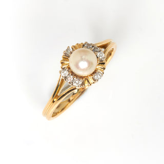 Perlenring aus 750 Gelbgold mit Brillant, nachhaltiger second hand Schmuck perfekt aufgearbeitet