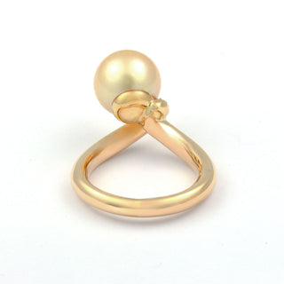 Perlenring aus 750 Gelbgold mit Brillant, nachhaltiger second hand Schmuck perfekt aufgearbeitet