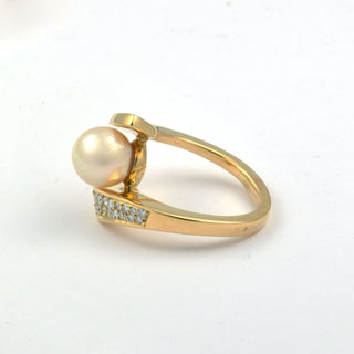 Perlenring aus 750 Gelbgold mit Brillant, nachhaltiger second hand Schmuck perfekt aufgearbeitet