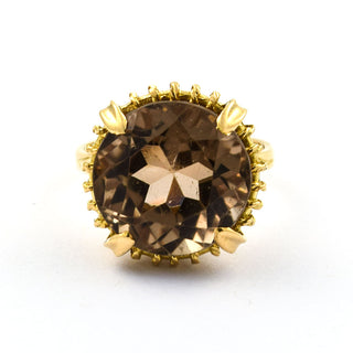 Ring aus 750 Gelbgold mit Rauchquarz, nachhaltiger second hand Schmuck perfekt aufgearbeitet