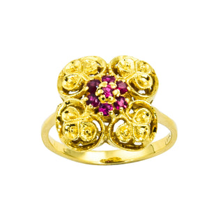 Rubinring aus 750 Gelbgold, nachhaltiger second hand Schmuck perfekt aufgearbeitet