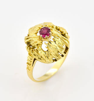 Rubinring aus 585 Gelbgold, nachhaltiger second hand Schmuck perfekt aufgearbeitet