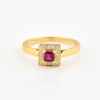 Rubinring aus 750 Gelbgold mit Brillant, nachhaltiger second hand Schmuck perfekt aufgearbeitet