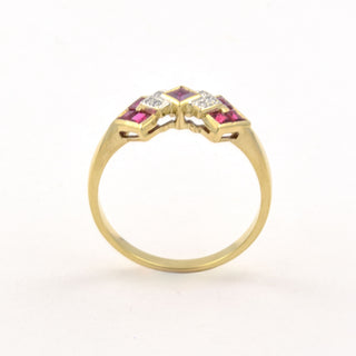 Rubinring aus 750 Gelbgold mit Brillant, nachhaltiger second hand Schmuck perfekt aufgearbeitet