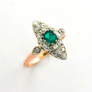 Smaragdring aus 585 Gelbgold mit Diamant, nachhaltiger second hand Schmuck perfekt aufgearbeitet