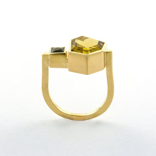 Ring aus 585 Gelbgold mit Turmalin, nachhaltiger second hand Schmuck perfekt aufgearbeitet