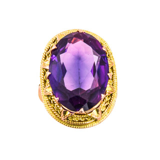 Ring aus 585 Gelbgold mit synthetischem Stein, nachhaltiger second hand Schmuck perfekt aufgearbeitet