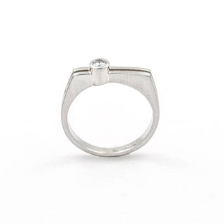 Brillantring aus 950 Platin, nachhaltiger second hand Schmuck perfekt aufgearbeitet