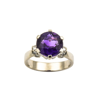 Ring aus 750 Weißgold mit Amethyst und Diamant, nachhaltiger second hand Schmuck perfekt aufgearbeitet