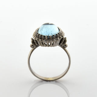 Ring aus 750 Weißgold mit Aquamarin, nachhaltiger second hand Schmuck perfekt aufgearbeitet