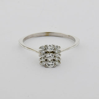 Brillantring aus 750 Weißgold, nachhaltiger second hand Schmuck perfekt aufgearbeitet