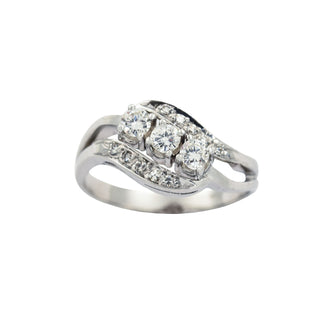 Brillantring aus 585 Weißgold mit Diamant, nachhaltiger second hand Schmuck perfekt aufgearbeitet