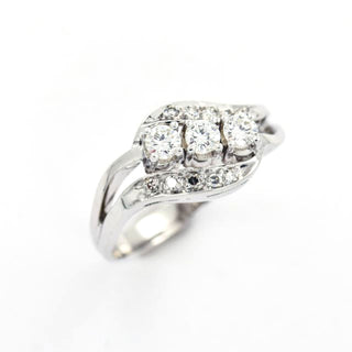 Brillantring aus 585 Weißgold mit Diamant, nachhaltiger second hand Schmuck perfekt aufgearbeitet