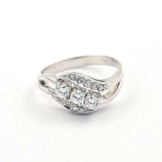 Brillantring aus 585 Weißgold mit Diamant, nachhaltiger second hand Schmuck perfekt aufgearbeitet