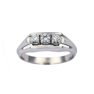 Brillantring aus 585 Weißgold, nachhaltiger second hand Schmuck perfekt aufgearbeitet