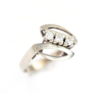 Brillantring aus 585 Weißgold, nachhaltiger second hand Schmuck perfekt aufgearbeitet