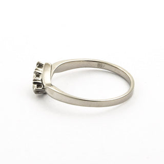 Ring aus 750 Weißgold mit Diamant, nachhaltiger second hand Schmuck perfekt aufgearbeitet