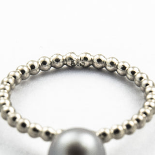 Perlenring Perldraht aus 585 Weißgold, nachhaltiger second hand Schmuck perfekt aufgearbeitet