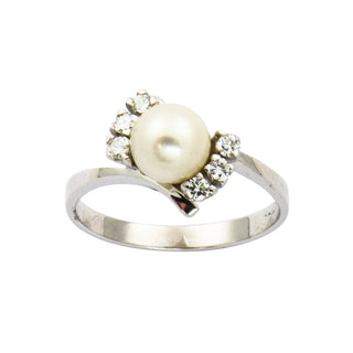 Perlenring aus 585 Weißgold mit Brillant, nachhaltiger second hand Schmuck perfekt aufgearbeitet