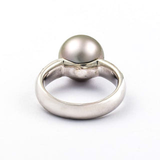 Perlenring aus 750 Weißgold mit Brillant, nachhaltiger second hand Schmuck perfekt aufgearbeitet