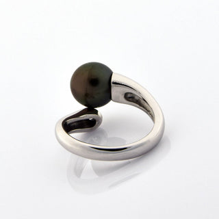 Perlenring aus 750 Weißgold mit Brillant, nachhaltiger second hand Schmuck perfekt aufgearbeitet