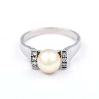 Perlenring aus 750 Weißgold mit Brillant, nachhaltiger second hand Schmuck perfekt aufgearbeitet