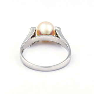 Perlenring aus 750 Weißgold mit Brillant, nachhaltiger second hand Schmuck perfekt aufgearbeitet