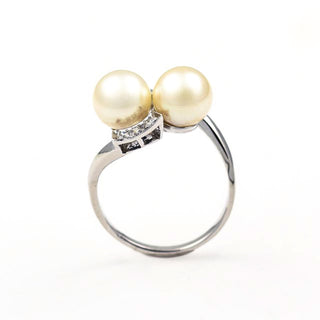 Perlenring aus 750 Weißgold mit Brillant, nachhaltiger second hand Schmuck perfekt aufgearbeitet