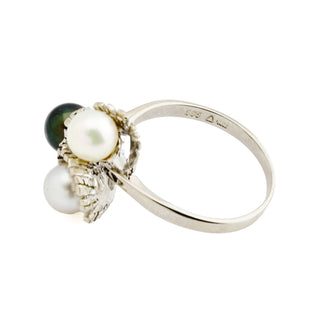 Perlenring aus 585 Weißgold, nachhaltiger second hand Schmuck perfekt aufgearbeitet