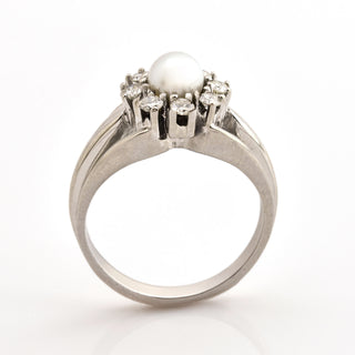 Perlenring aus 585 Weißgold mit Brillant, nachhaltiger second hand Schmuck perfekt aufgearbeitet