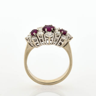 Rubinring aus 585 Weißgold mit Brillant, nachhaltiger second hand Schmuck perfekt aufgearbeitet